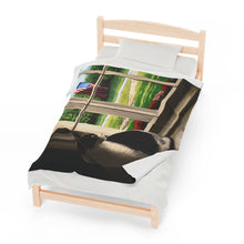 Load image into Gallery viewer, "The Wait" Velveteen Plush Blanket featuring the art of Bruce Strickland