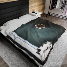 Load image into Gallery viewer, "Lazy Summer Day" Velveteen Plush Blanket featuring the art of Bruce Strickland