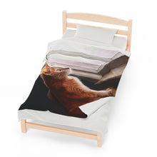 Load image into Gallery viewer, "Purrfect View" Velveteen Plush Blanket featuring the art of Bruce Strickland