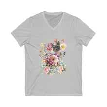 Load image into Gallery viewer, Pearl Floral Short Sleeve V-Neck Tee